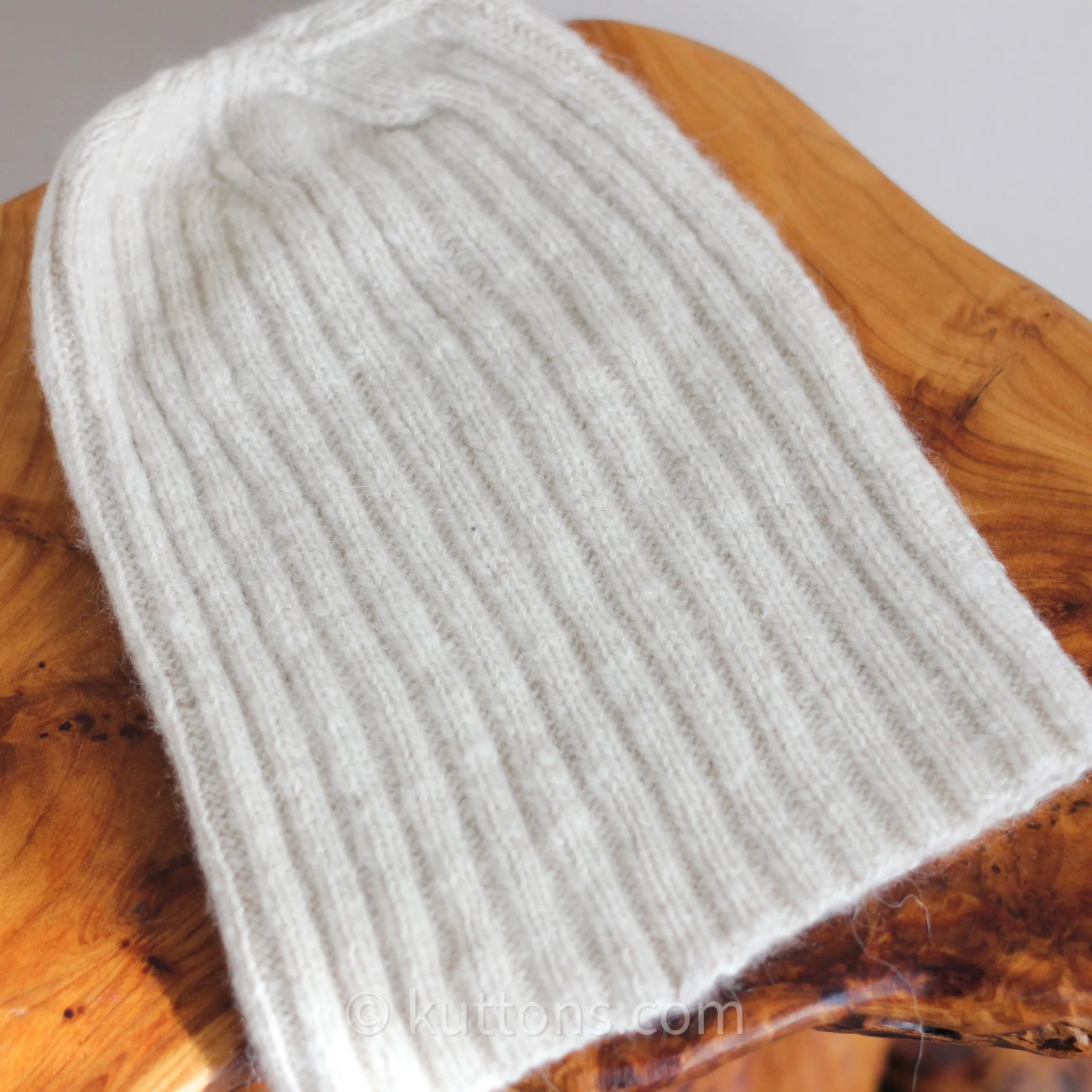 100% Pashmina Cashmere Hat - Handspun & Handknit Beanie from Ladakh Himalayas | Cream