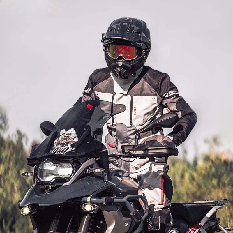 ALL-SEASON RIDING JACKET AND PANTS RIGGS