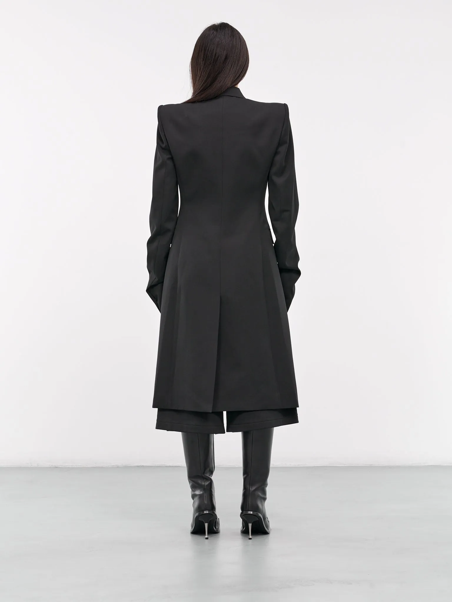 Double-Breasted Tailored Coat (JW4930F00-BLACK)