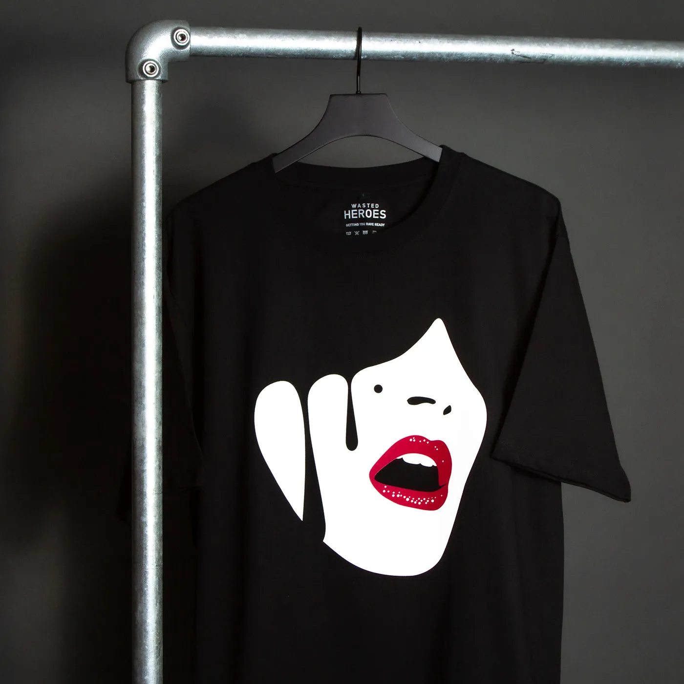 Droplet Face - Tshirt - Black