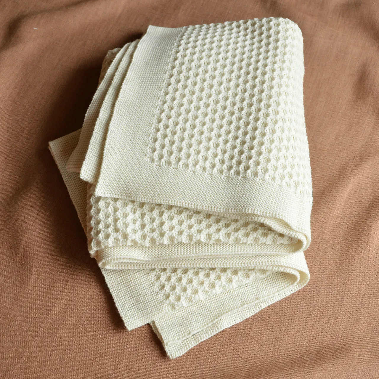 Honeycomb Baby Blanket in Organic Merino Wool (100x80cm) *Returning 2025