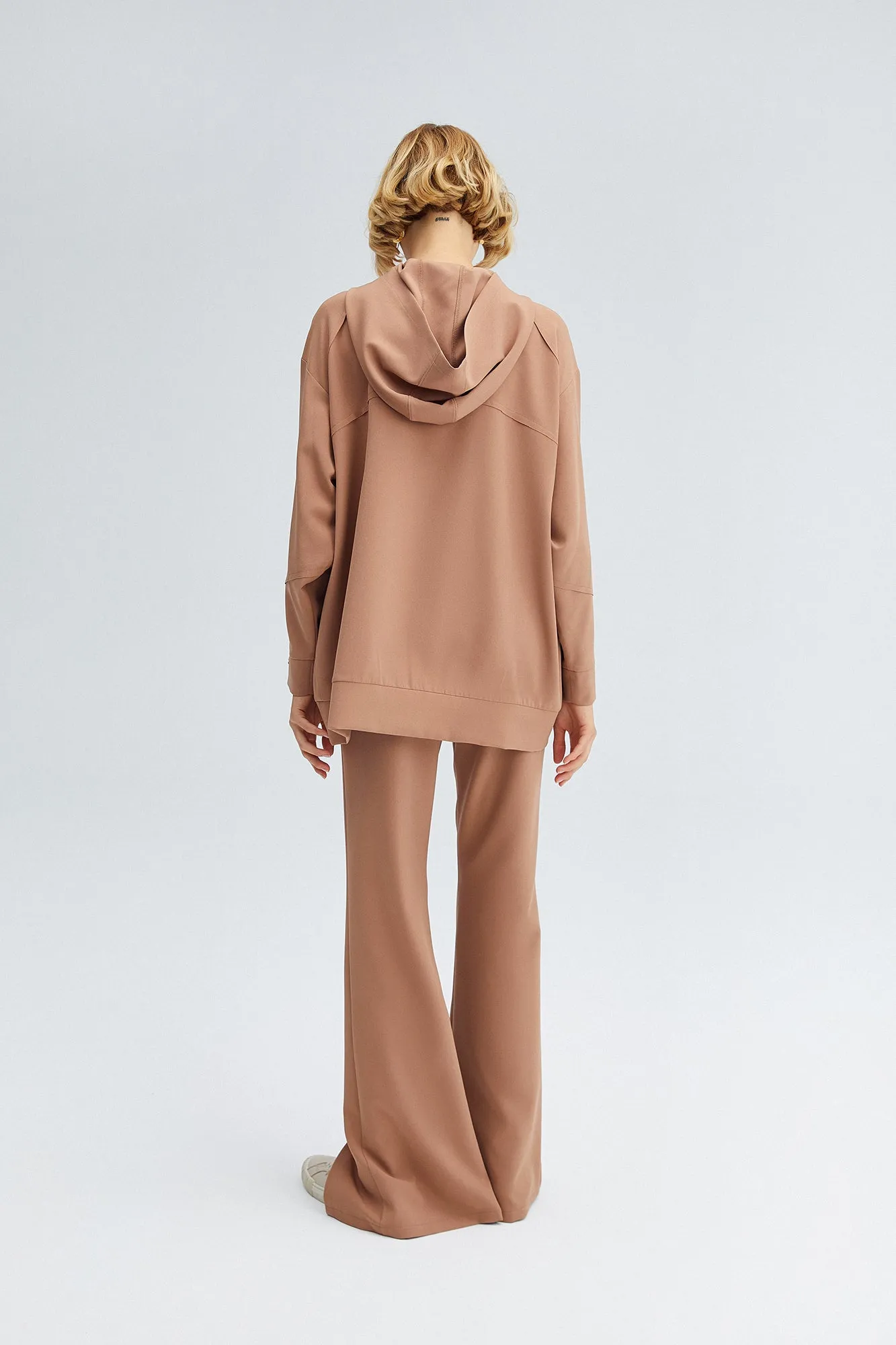 HOODED CREPE TUNIC