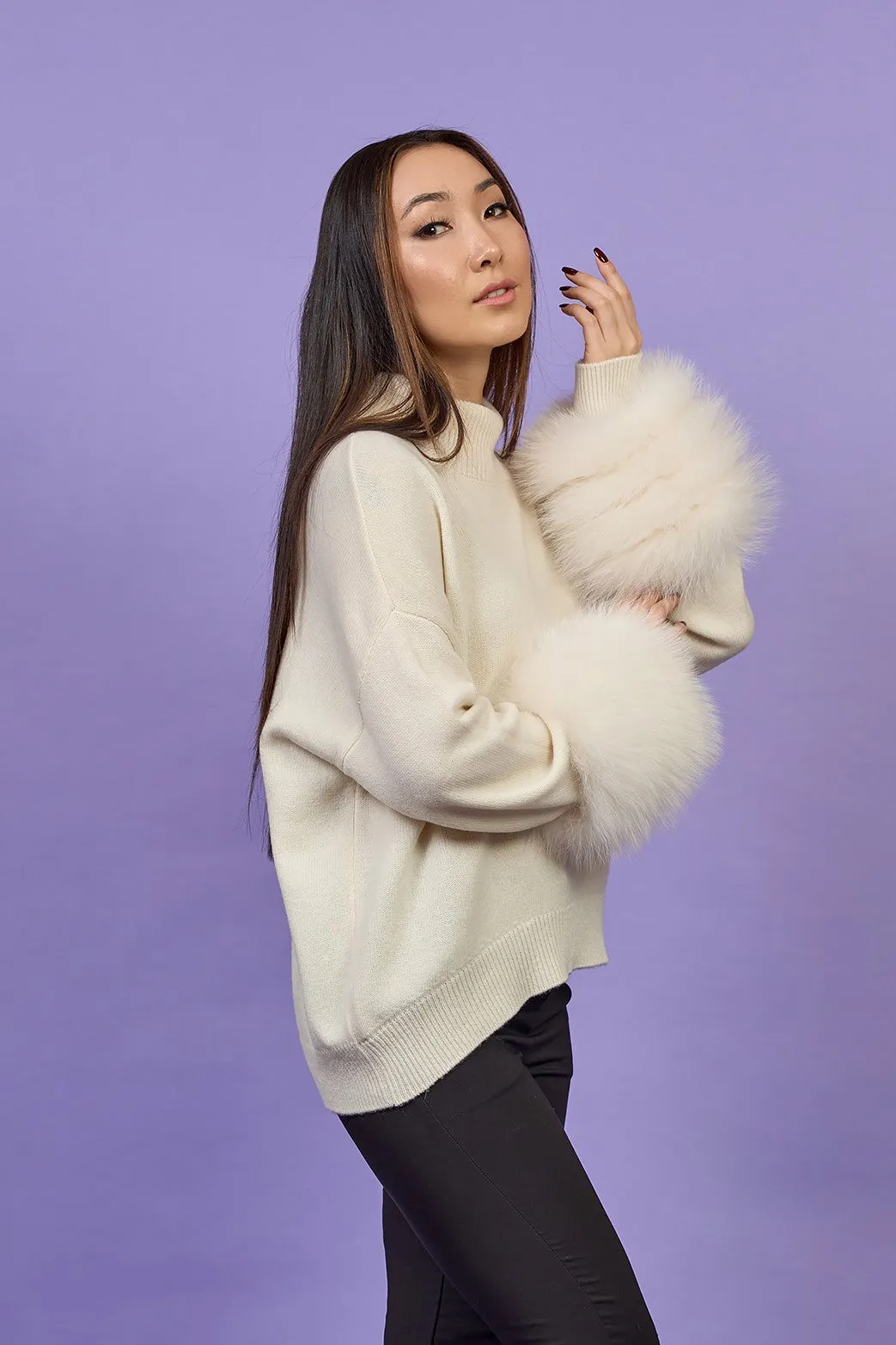 JEN Detachable Fox Fur Cuff Luxury Merino Wool Pullover Sweater