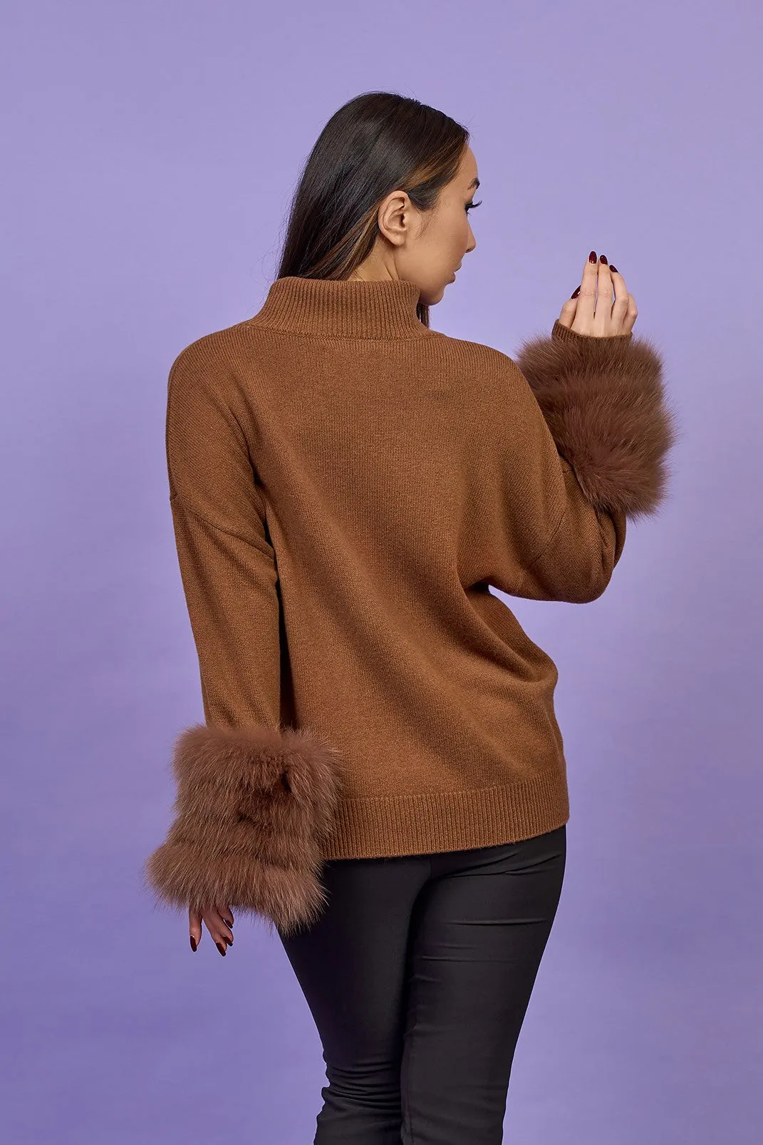 JEN Detachable Fox Fur Cuff Luxury Merino Wool Pullover Sweater