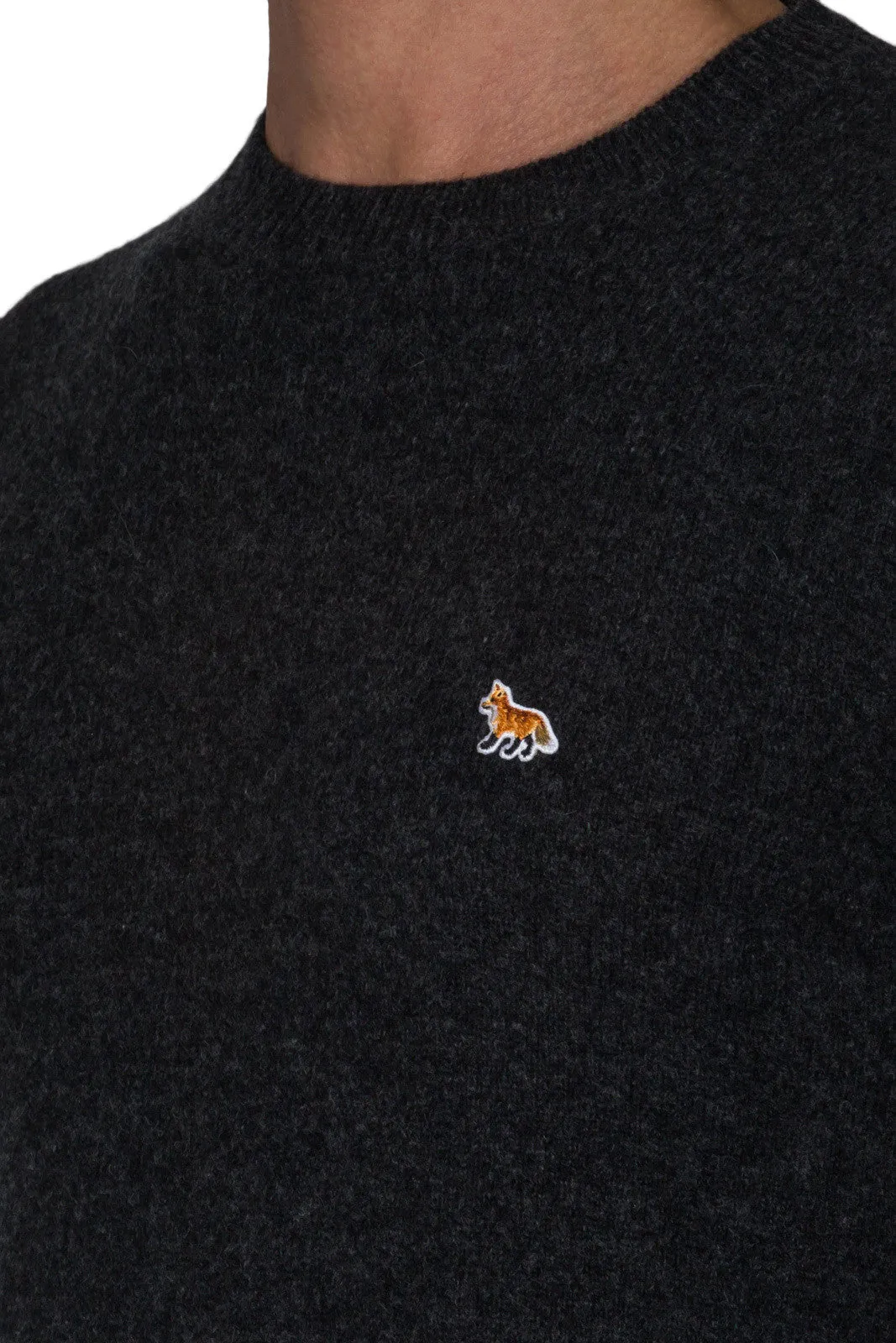 Lambswool R Neck Pullover