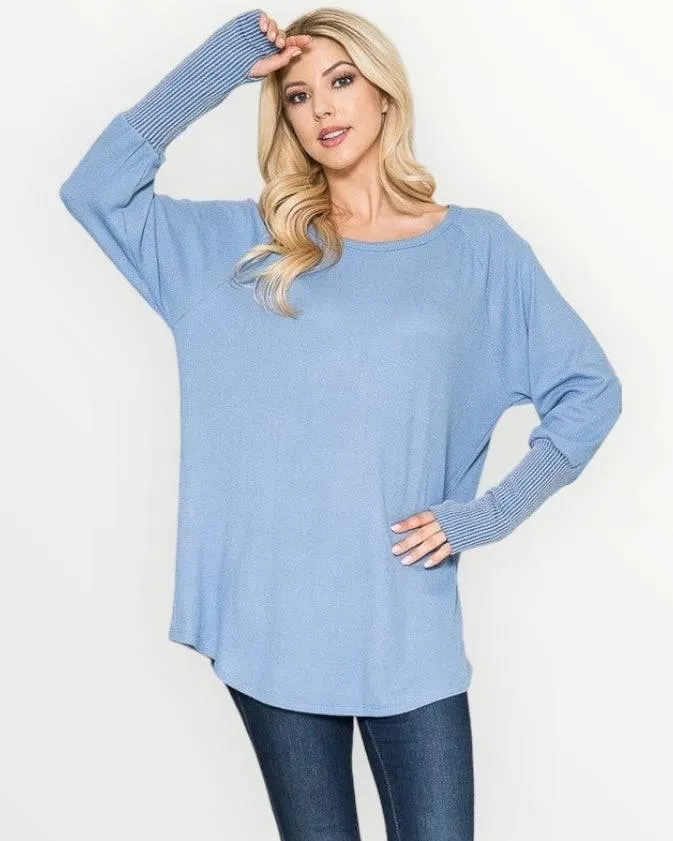 Long sleeved thumbhole knit tunic top