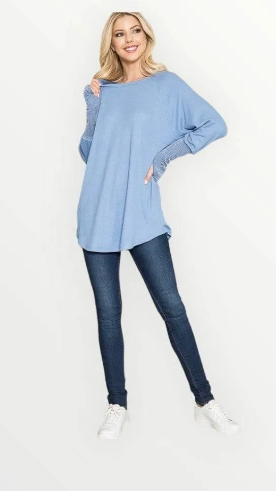 Long sleeved thumbhole knit tunic top