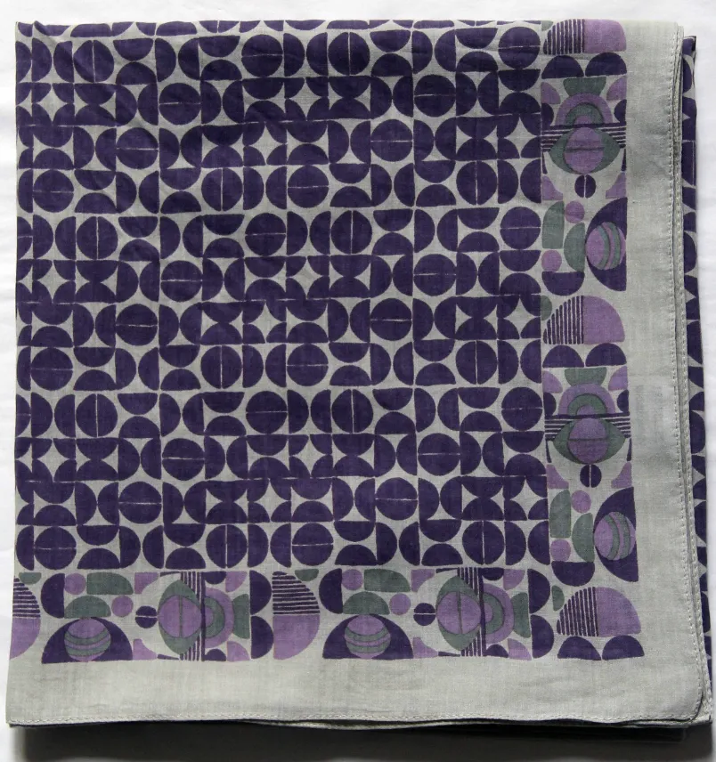 Perspective patterned 100 x 100 cotton scarf