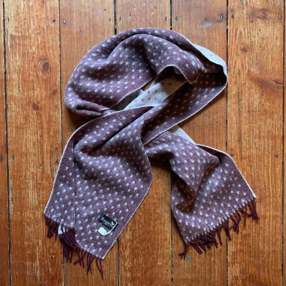 Regent - Scarf - Merino Wool - Pale Purple with Spots