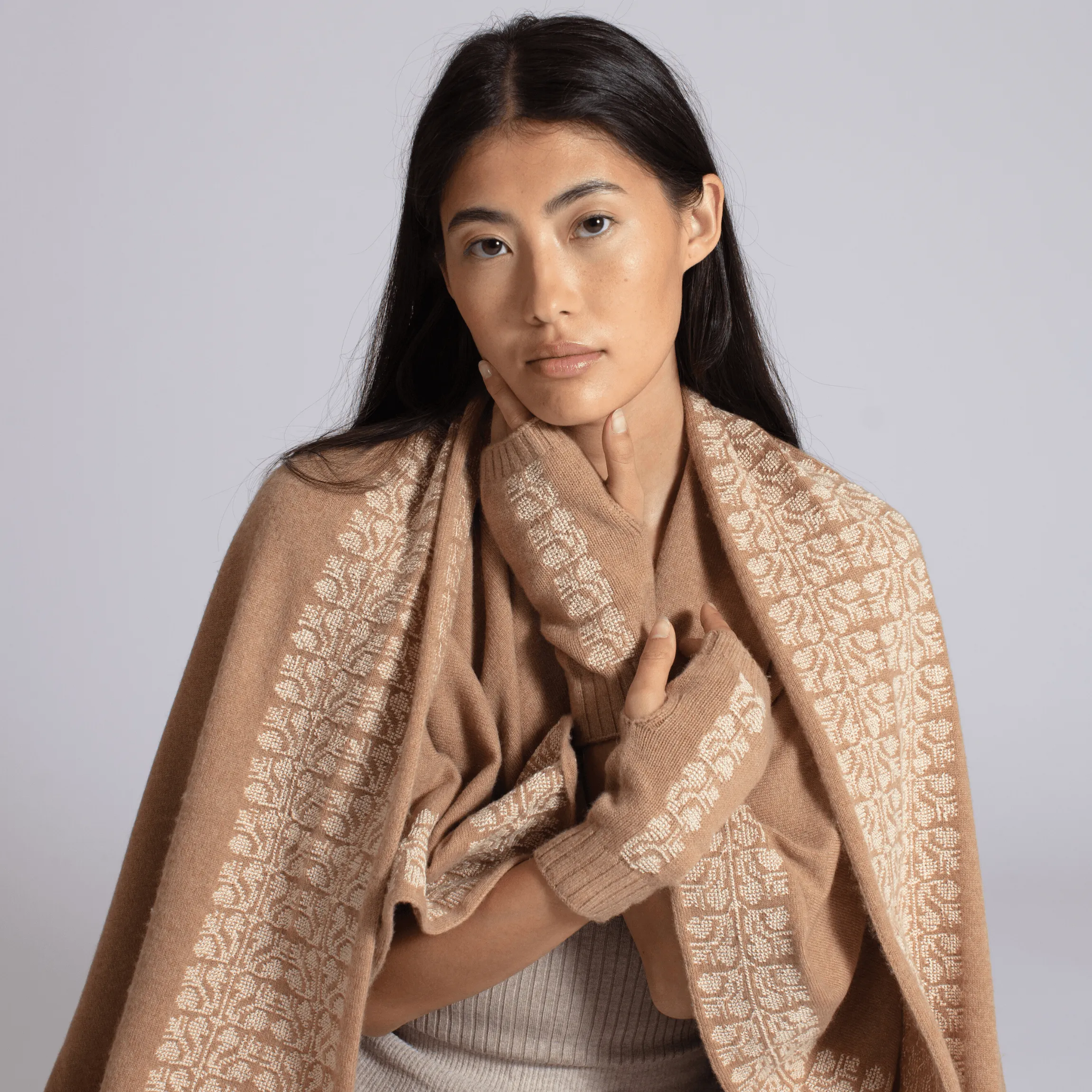 RHUM CASHMERE SHAWL