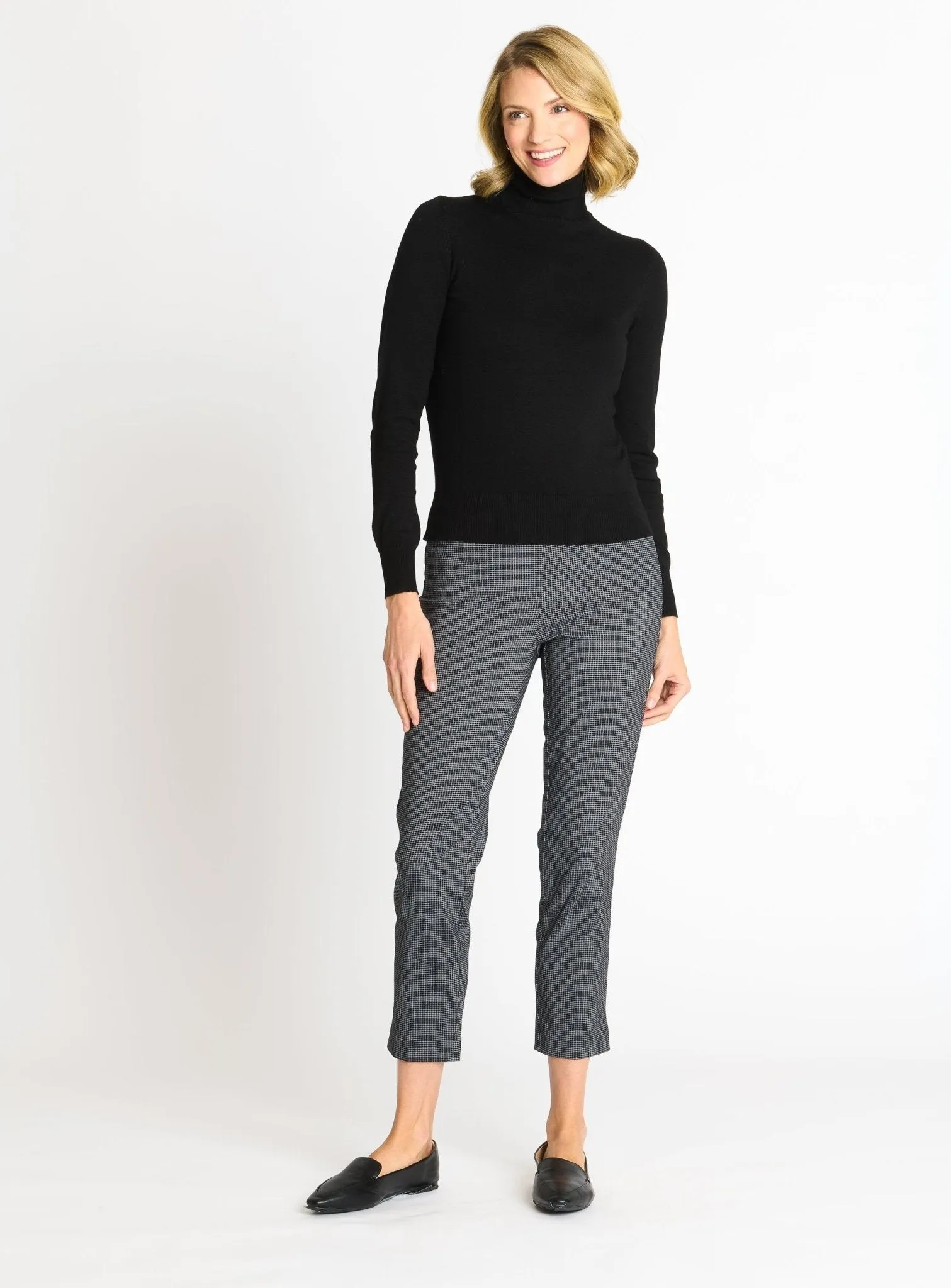 Roz & Ali Millennium Black Grid Pull On Ankle Pants