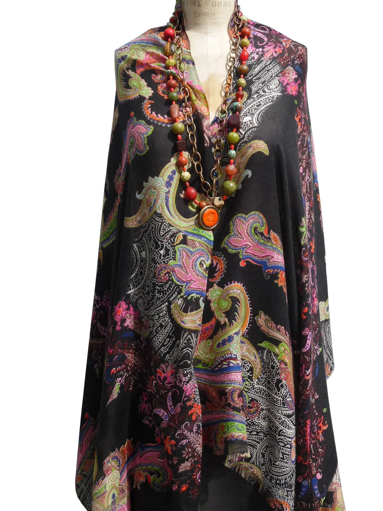 Shawl Silk And Cashmere Paisley Black and Bright